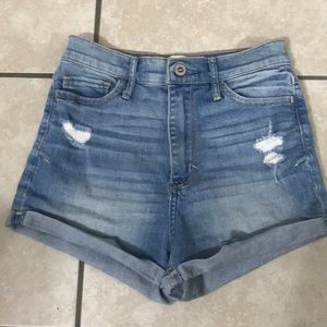 HOLLISTER SHORTS